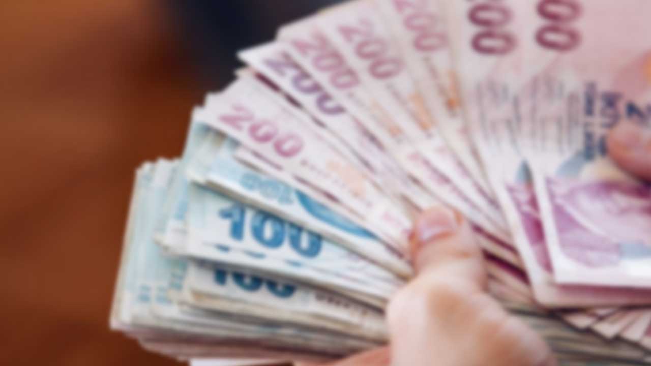 Eşi vefat etmiş dul kadınlara her ay 1875 lira iki ay sonra 2625 lira olacak