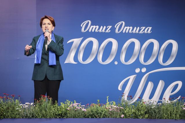 İYİ Parti'ye Dikkat Çeken Yeni İsimler Katıldı, İstanbul'da Üye Sayısı 100 Bine Ulaştı