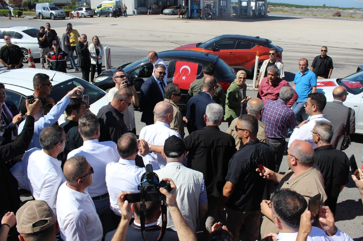 Ümit Özdağ Suriye Sınırına Mayın Açıklaması Yaptı, Hatay'a Girişi Yasaklandı!