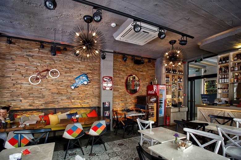 Yeni Nesil Cafe Dekorasyon Trendlerini Hayalinizdeki Mekana Taşıyın
