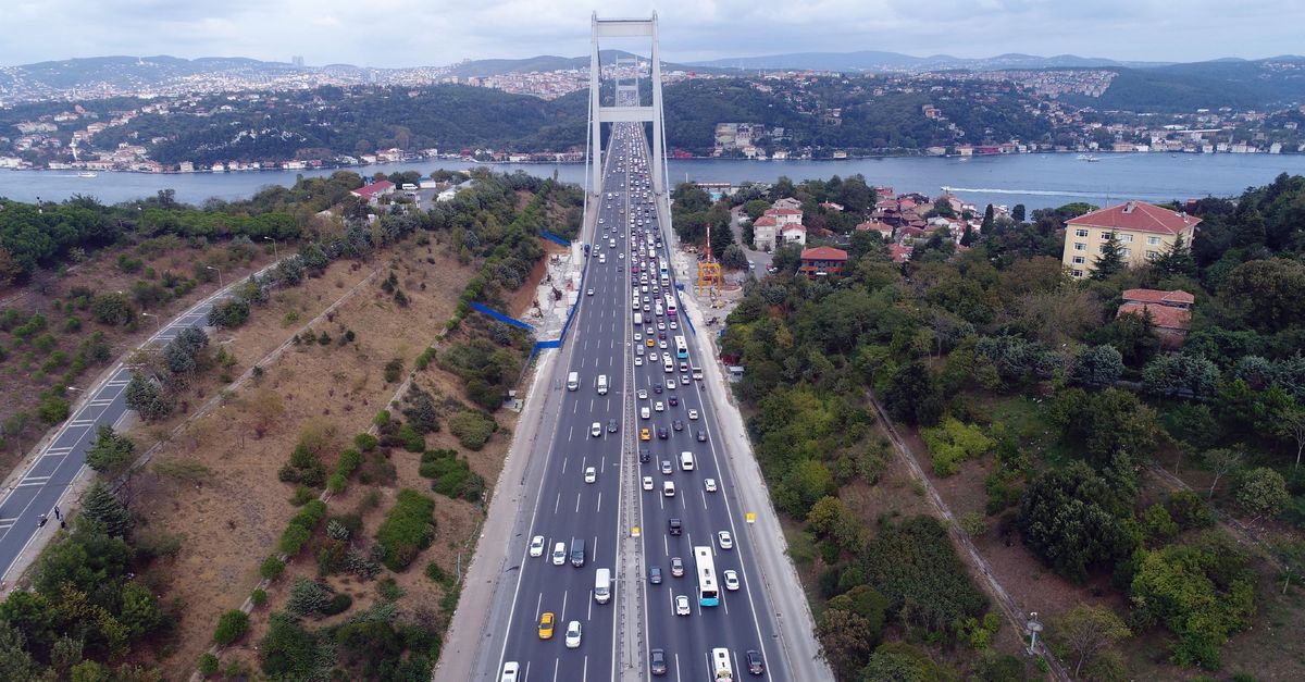 Kurban Bayramı'nda Köprü ve Otoyollar Ücretsiz mi? Bakan Karaismailoğlu'ndan Son Dakika Açıklama Geldi