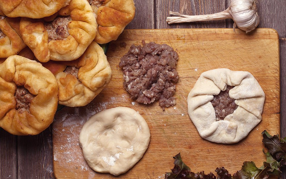 Afyon’da Ne Yenir? (Afyon’daki En İyi Kahvaltı Mekanları ve Restoranlar)