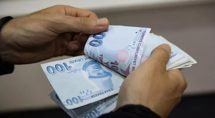 TÜİK ilk rakamı verdi! 2023 Ocak zammı sonrası enflasyon farkı ile en düşük zamlı emekli maaşı 6.900, memur maaşı 10.350 TL olacak