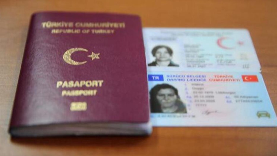 Cebinde ehliyeti ve kimliği olan herkesi ilgilendiriyor! Bu tarihe kadar yapmayanlara tek tek para cezası kesilecek