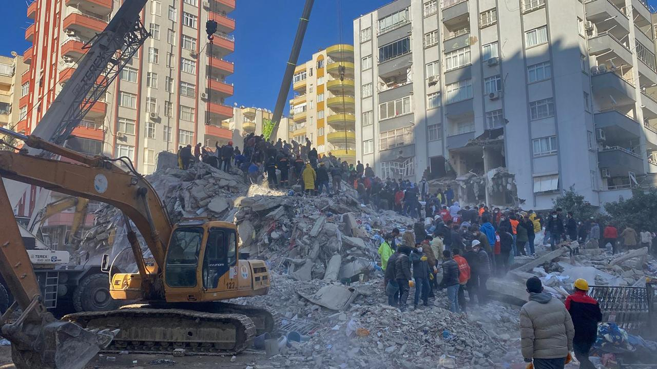 MTA yenilenmiş diri fay haritasını yayınladı! Bu illerin altından diri faylar geçiyor!