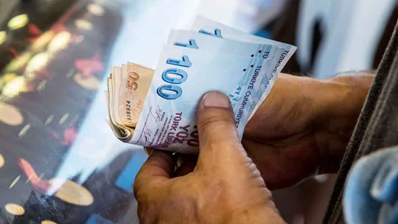 e-Devlet başvurusu yapan alacak! Hane başı 2.550 TL para verilecek Bakanlık PTT'den nakit ödeyecek